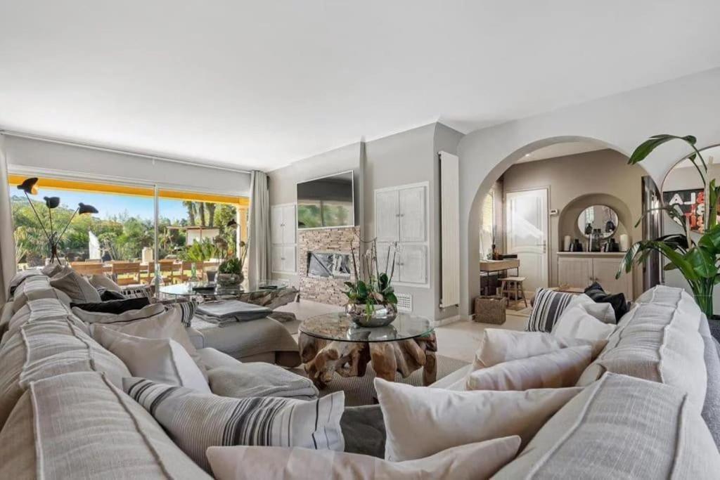 Grande Villa St-Tropez Area Avec Piscine Chauffee Гасен Екстериор снимка