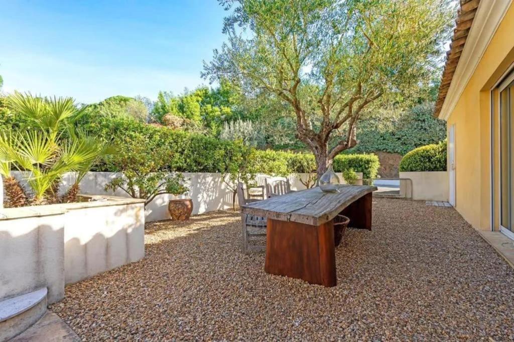 Grande Villa St-Tropez Area Avec Piscine Chauffee Гасен Екстериор снимка