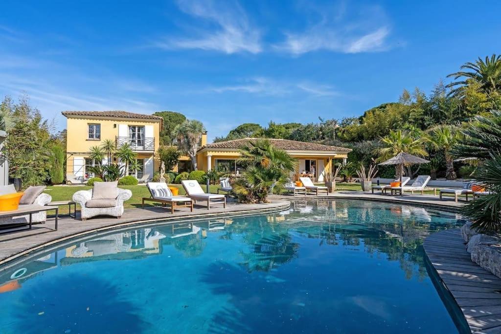 Grande Villa St-Tropez Area Avec Piscine Chauffee Гасен Екстериор снимка